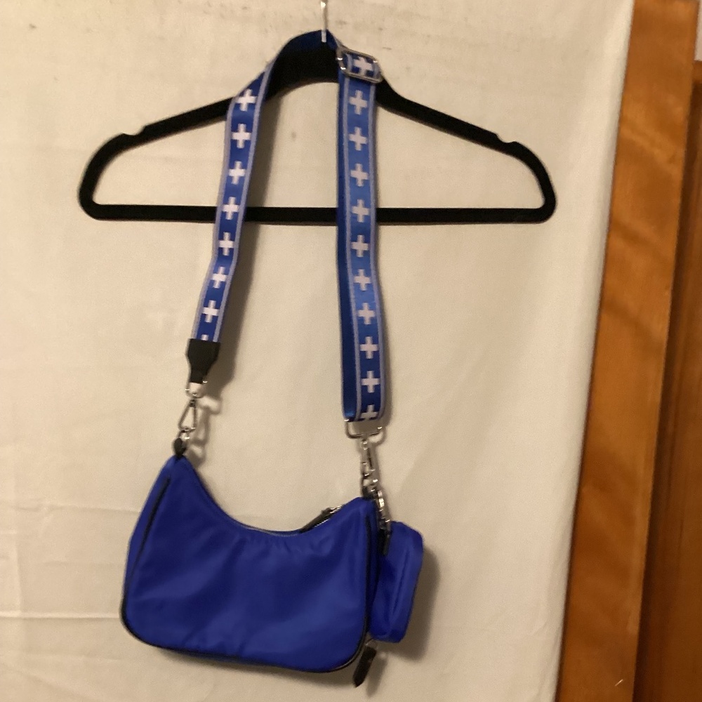 BP +WILDFANG  NYLON SHOULDER/ CROSSBODY BAG WITH COIN PURSE ATTACHED